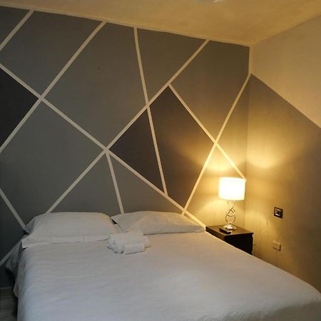 Easy Home - Piazza Del Popolo Ascoli Piceno megye Kültér fotó